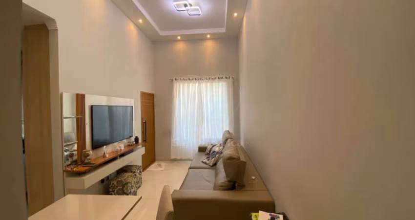 Casa semi mobiliada para locação  com 3 quartos sendo 1 suíte na região Leste de Londrina