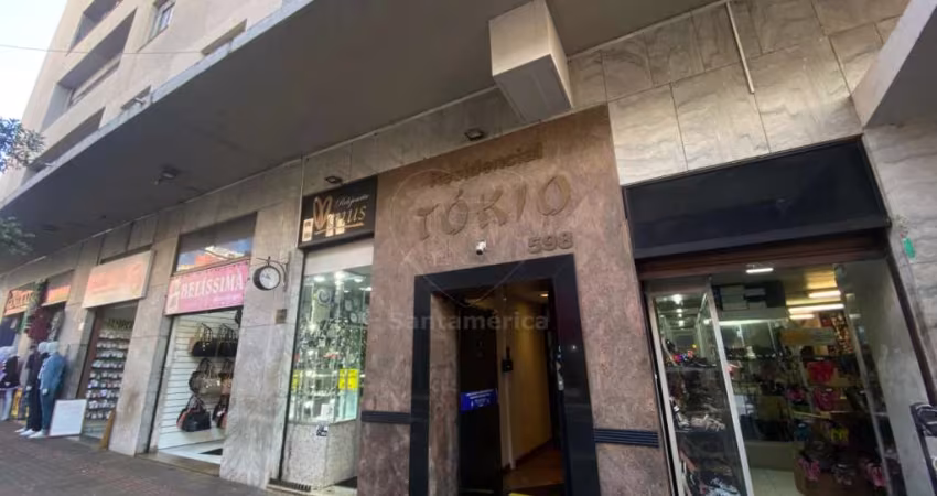 Apartamento para Alugar no Centro de Londrina com 3 dormitórios no Edifício Tokio