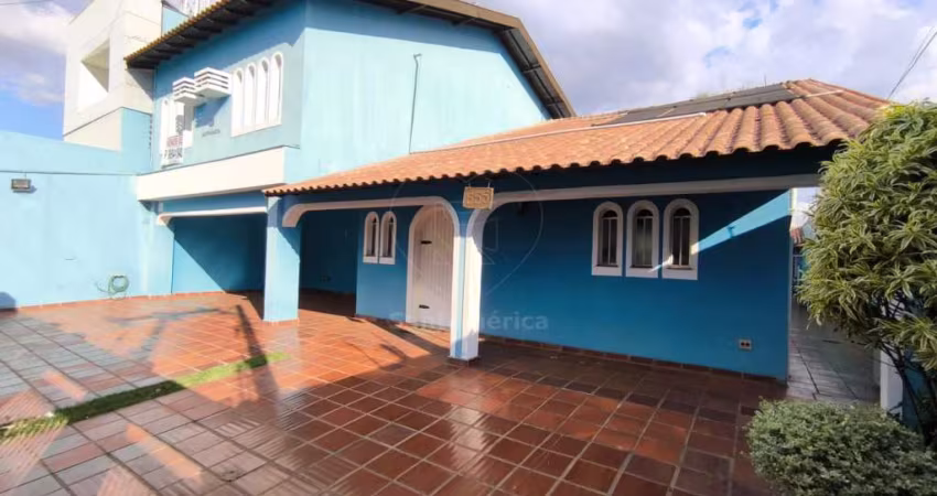 Casa Residencial e Comercial à Venda no Jardim Shangri-lá com 4 quartos sendo 3 Suítes