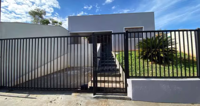 Casa para alugar próxima à avenida maringá com 3 quartos e vista para o lago igapó ii na região central de londrina