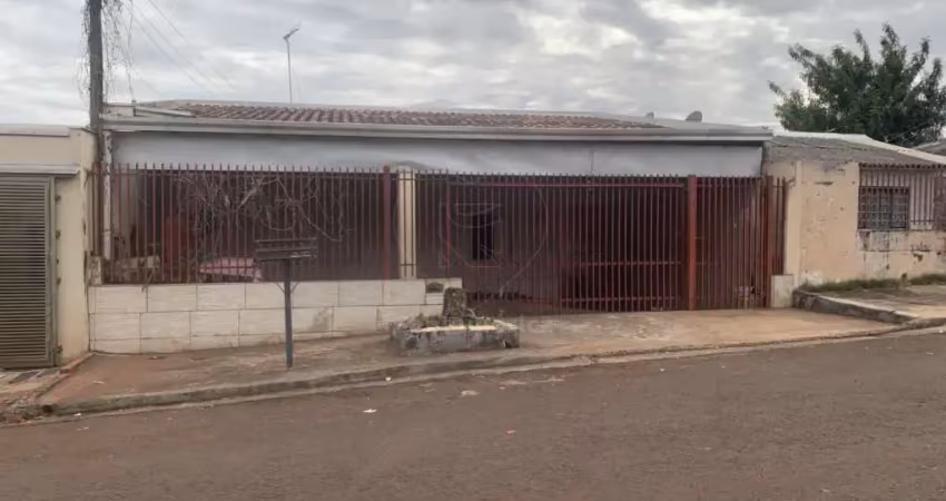 Casa a venda no conjunto farid libos com edícula e 3 quartos, região norte de londrina