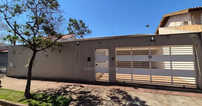 Casa ampla para venda com 3 quartos e quintal próxima à avenida harry prochet