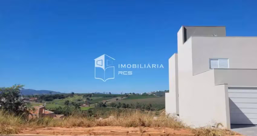 Terreno à venda no Centro, Capitólio 