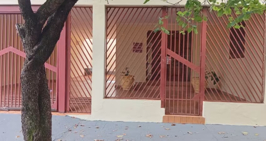 Linda casa no bairro São Joaquim a 5 minutos do centro da cidade