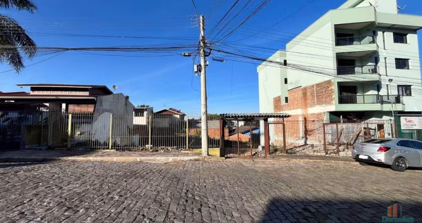 Terreno à venda na Rua Carlos Barbosa, 1786, Rio Branco, Caxias do Sul