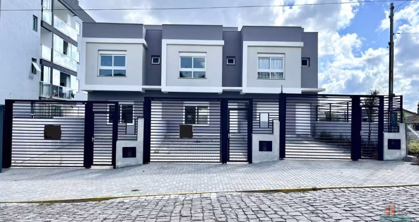 Casa com 3 quartos à venda na Rua Angelo Frare, 431, São Luiz, Caxias do Sul