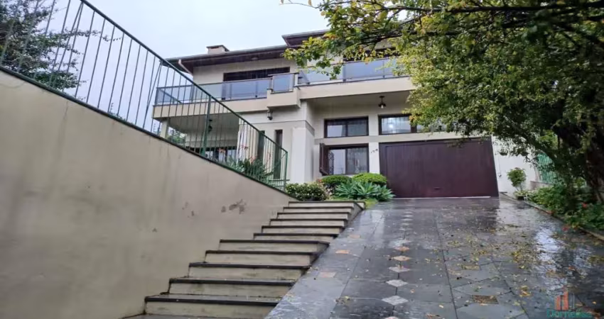 Casa com 3 quartos à venda na Rua Francisco Magni, 176, Medianeira, Caxias do Sul