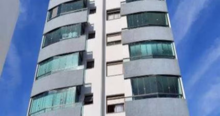 Apartamento com 3 quartos à venda na Avenida Júlio de Castilhos, 542, Nossa Senhora de Lourdes, Caxias do Sul