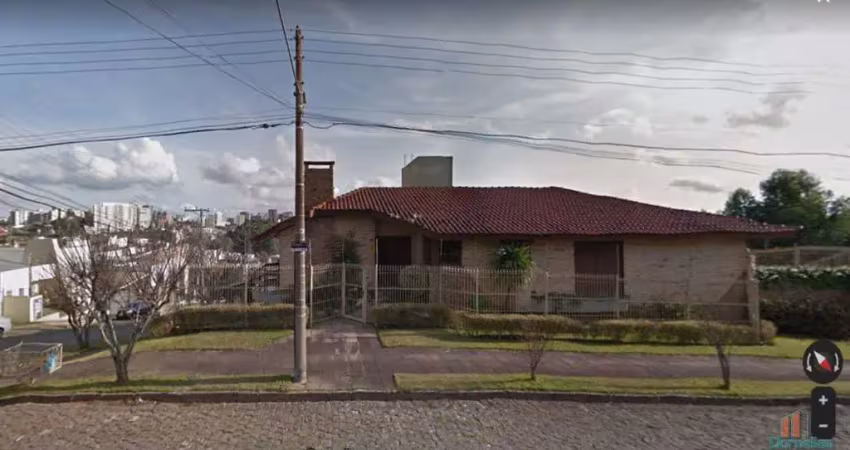 Casa com 3 quartos à venda na Rua das Camélias, 394, Cinqüentenário, Caxias do Sul