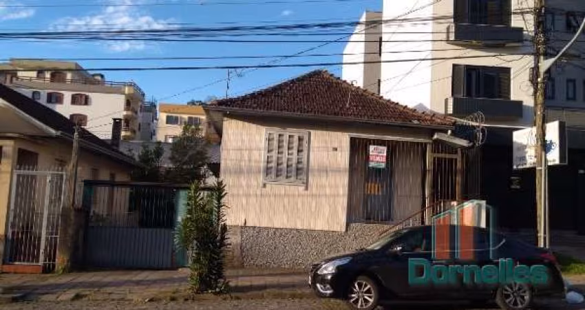 Terreno à venda na Rua Medianeira, 547, Medianeira, Caxias do Sul