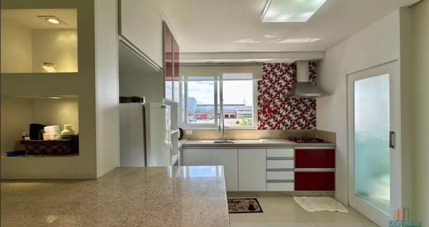 Casa com 3 quartos à venda na Avenida Moinhos de Vento, 590, Nossa Senhora da Saúde, Caxias do Sul