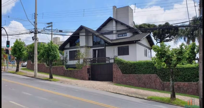 Casa com 5 quartos à venda na Avenida França, 715, Bela Vista, Caxias do Sul