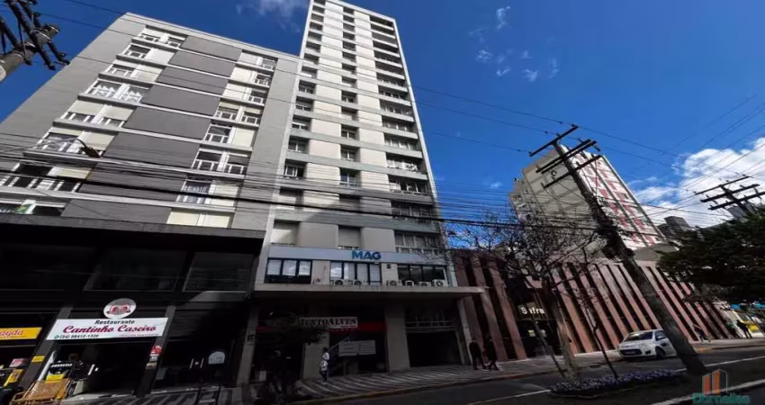 Apartamento com 3 quartos para alugar no Centro, Caxias do Sul 
