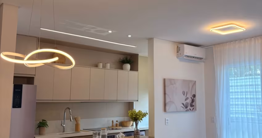 Apartamento com Varanda