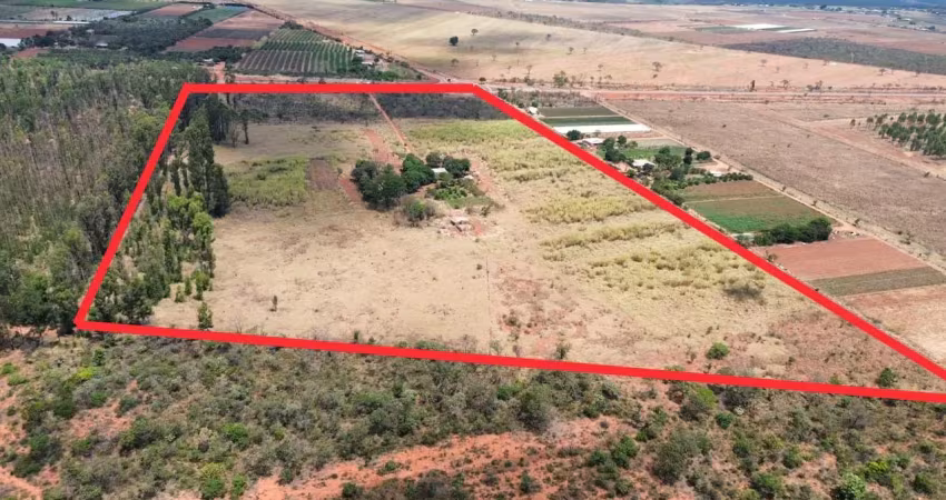 Chácara / sítio com 3 quartos à venda na Área Rural, Área Rural de Brazlândia, Brasília