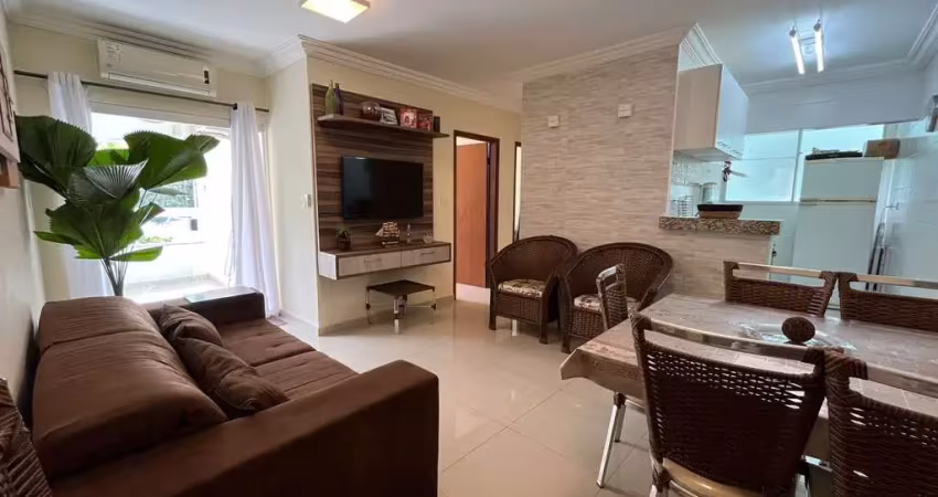Apartamento - Padrão, para Venda em Ubatuba/SP