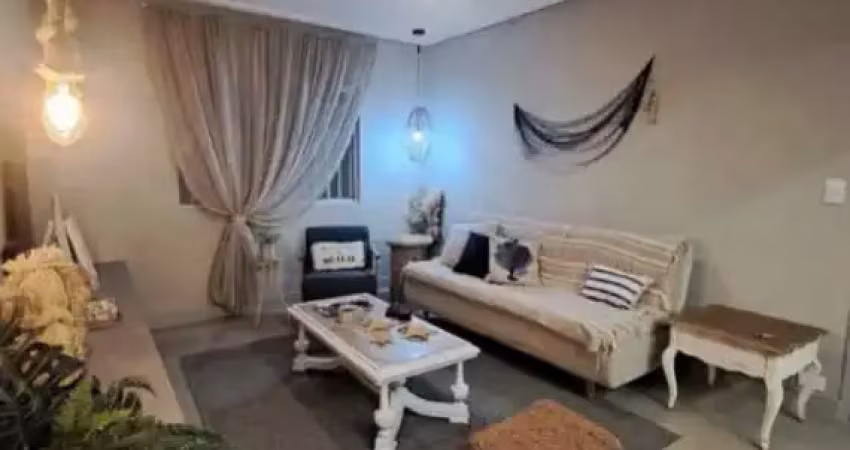 Apartamento - Padrão, para Venda em Ubatuba/SP