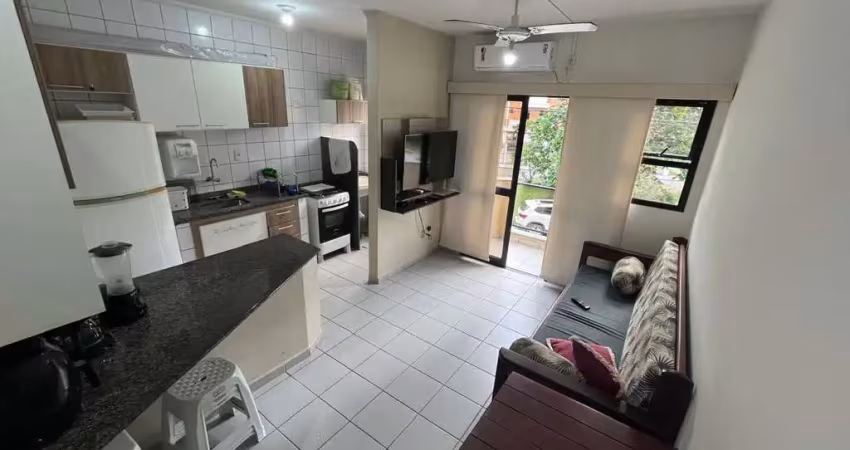 Apartamento - Padrão, para Venda em Ubatuba/SP