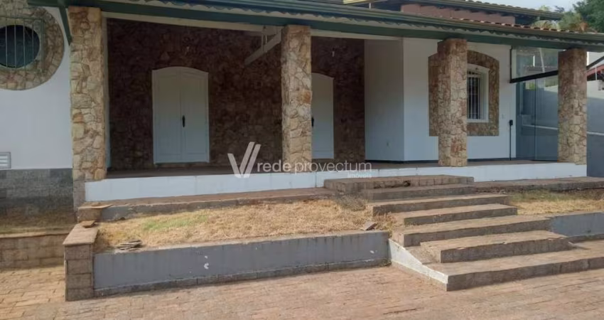 Casa comercial para alugar na Avenida Doutor Heitor Penteado, 1261, Parque Taquaral, Campinas