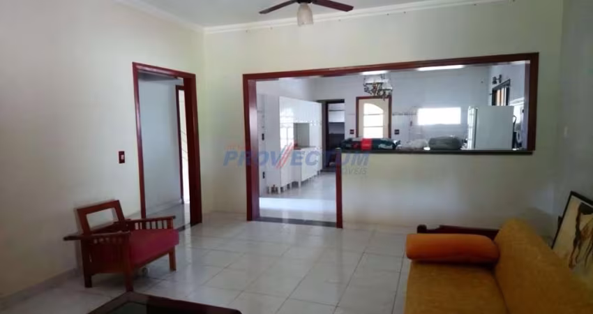 Chácara / sítio com 5 quartos à venda na Rua Manoel Peres Sanches, 389, Recanto dos Dourados, Campinas