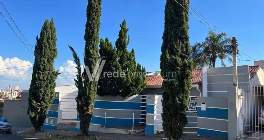 Casa comercial à venda na Rua Doutor Cândido Gomide, 751, Jardim Guanabara, Campinas
