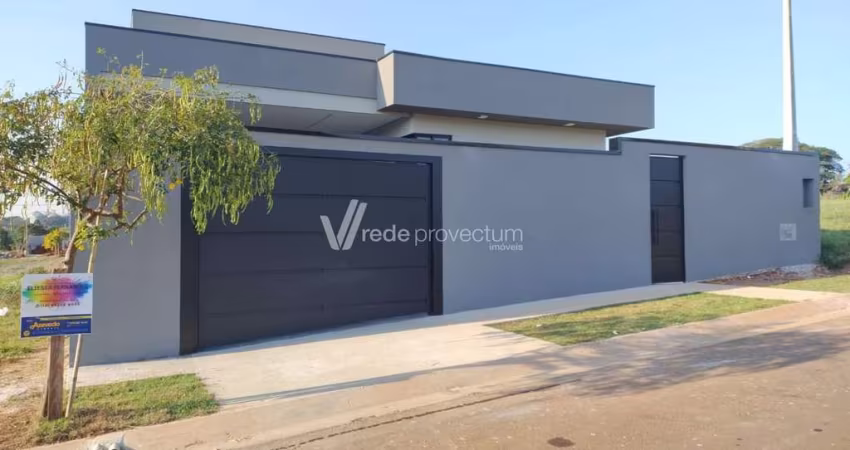 Casa com 3 quartos à venda na Rua 4, 146, Parque dos Ipes, Holambra