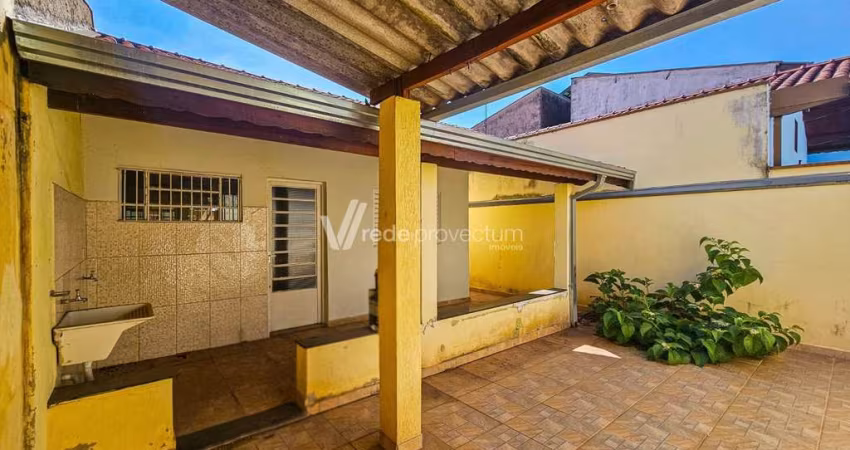 Casa comercial à venda na Orlando da Silva Gírio, 99, Conjunto Habitacional Vila Réggio, Campinas