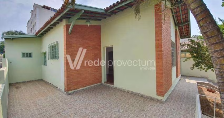 Casa com 3 quartos à venda na Rua Rio Grande do Sul, 340, São Bernardo, Campinas