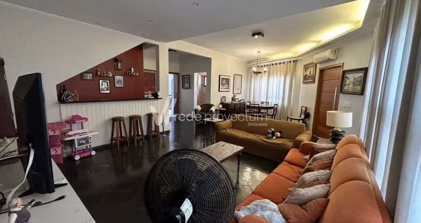 Casa com 3 quartos à venda na Rua Desembargador Antão de Moraes, 10, Cidade Universitária, Campinas
