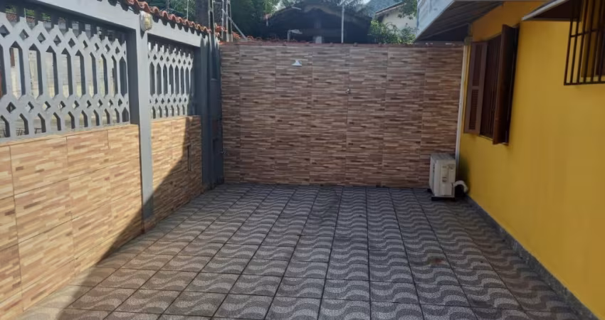 Casa a venda Sumaré Caraguatatuba.