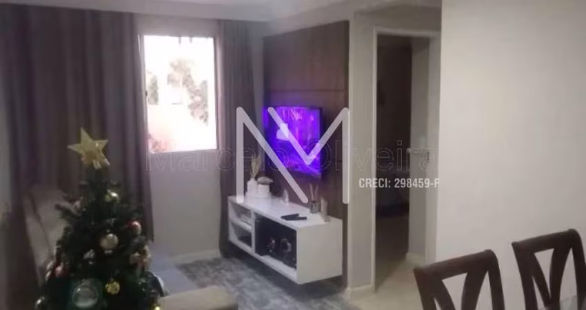 Apartamento à Venda 2 Quartos 45² 1º andar Mobiliado - Bairro Vila Tesouro