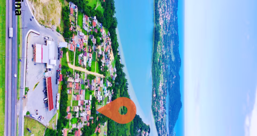 Vende - se terreno com escritura publica há 100m da lagoa da Ibiraquera