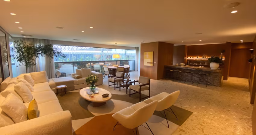 Apartamento de 240 m² com 4 suítes no maior e mais moderno condomínio