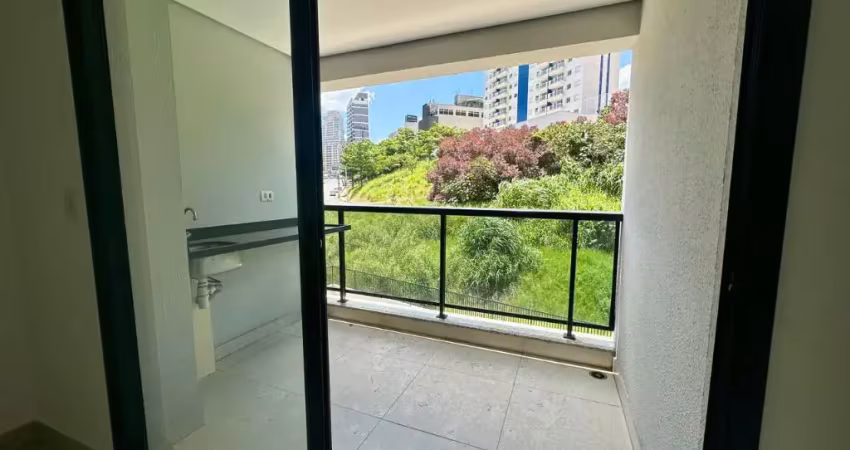 Apartamento Semi-mobiliado para locação no Cosmopolitan no Bethaville
