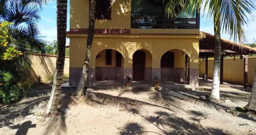 Casa para Venda em Saquarema, Boqueirão, 5 dormitórios, 3 banheiros