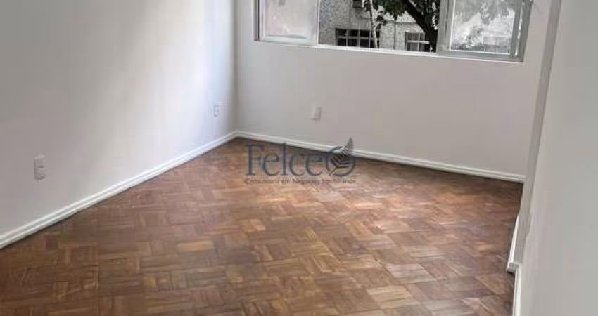Reformado e espaçoso 2 quartos em Botafogo