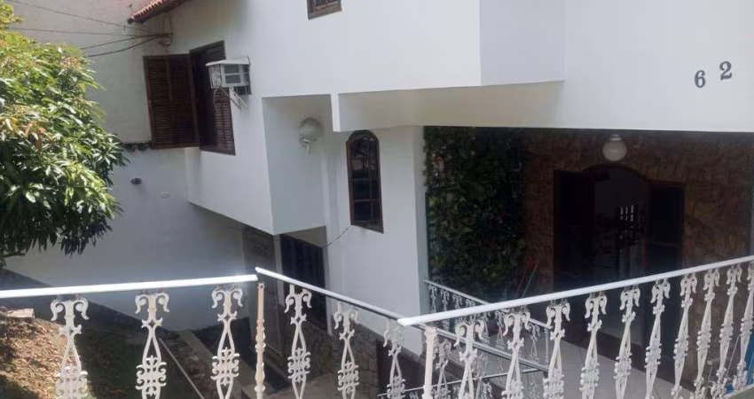 Casa à venda em Rio de Janeiro, Anil, com 4 quartos, com 405 m², Condomínio Villarejo