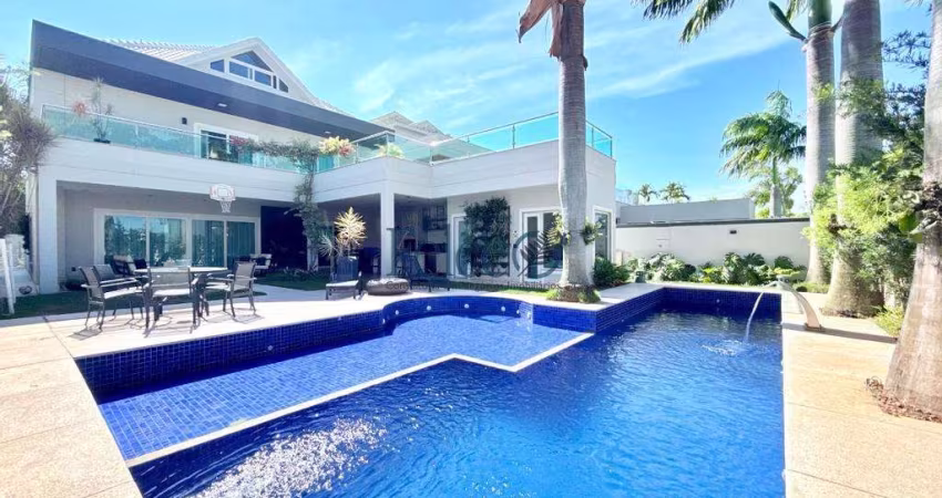 Casa à venda em Rio de Janeiro, Barra da Tijuca, com 5 suítes, com 700 m²