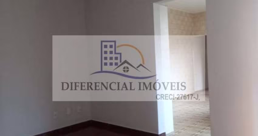 CASA COM SALÃO COMERCIAL NA FRENTE  VILA LUCY