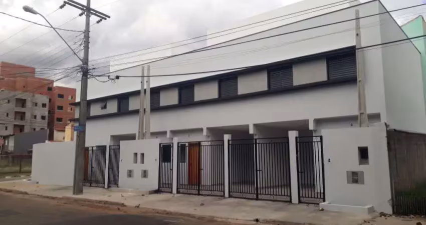 Casa com 2 quartos à venda na Rua Siqueira Campos, 153, Jardim São Paulo, Sorocaba