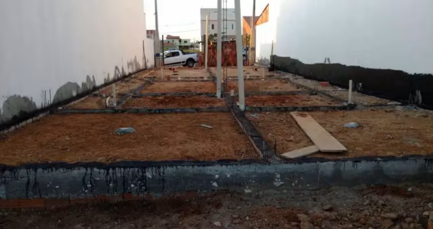 Casa com 2 quartos à venda na Rua Alzira Monteiro Marques, 11, Jardim das Azaléias, Sorocaba