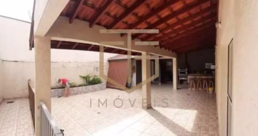 Casa à venda com 3 dormitórios sendo 2 suítes, no Jardim Santa Clara do Lago II, em Hortolândia