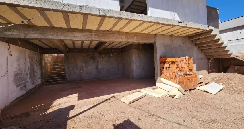 Sobrado Jardins Porto - 3 Suítes - 250 m²