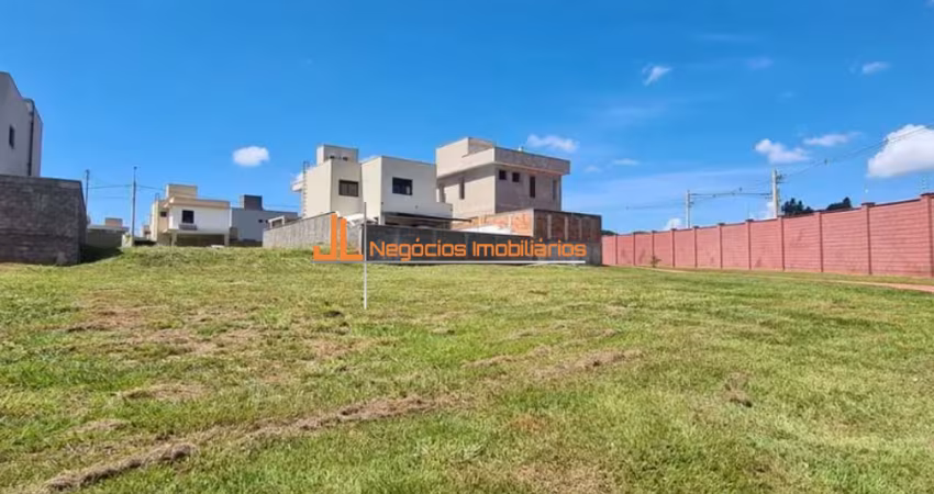 Lote 559,08 m² de esquina, sem vizinho lateral, Jardins Porto - Sen. Canedo - GO