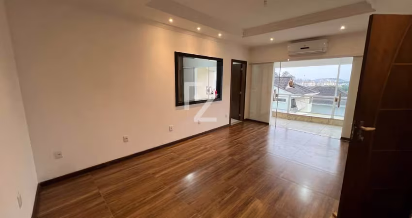 Casa à venda e para alugar em Rio de Janeiro, Jacarepaguá, com 3 quartos, com 220 m²