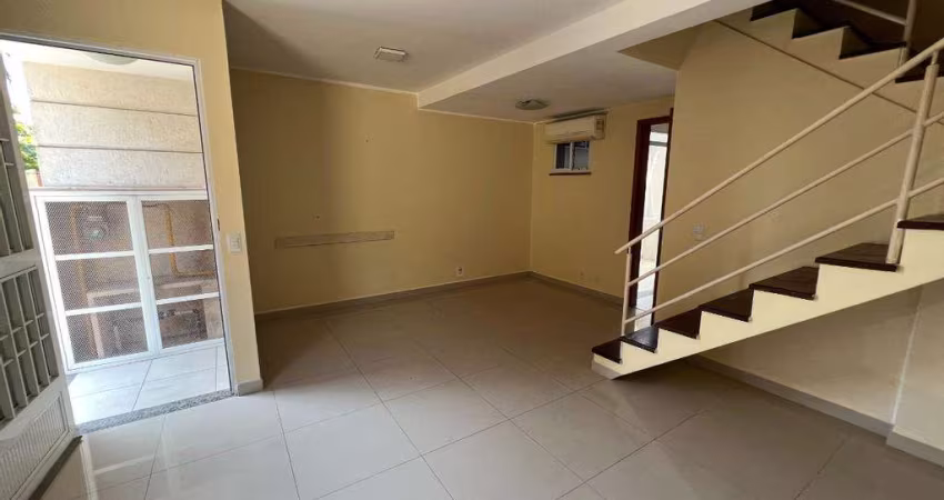 Casa Taquara 3 Quartos C/ Suíte, Terraço e Churrasqueira