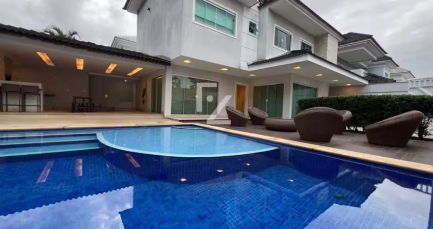 Magnífica mansão no coração do recreio - 5 quartos, sendo 4 suítes e um baita terreno