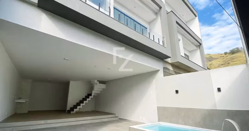Casa em condomínio fechado com 3 quartos à venda na Taquara, Rio de Janeiro 