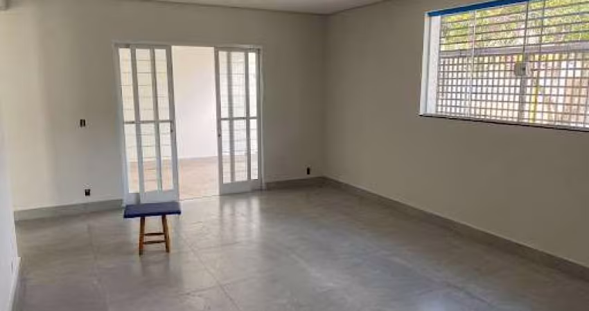 Casa com 3 dormitórios à venda, 166 m² por R$ 450.000,00 - Jardim Bela Vista - Bauru/SP