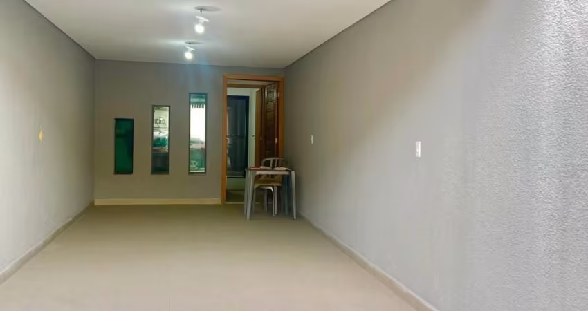 Lindo sobrado novo com 137 Mts², 3 suítes, 3 vagas de garagem e quarto de visitas  na Casa Verde